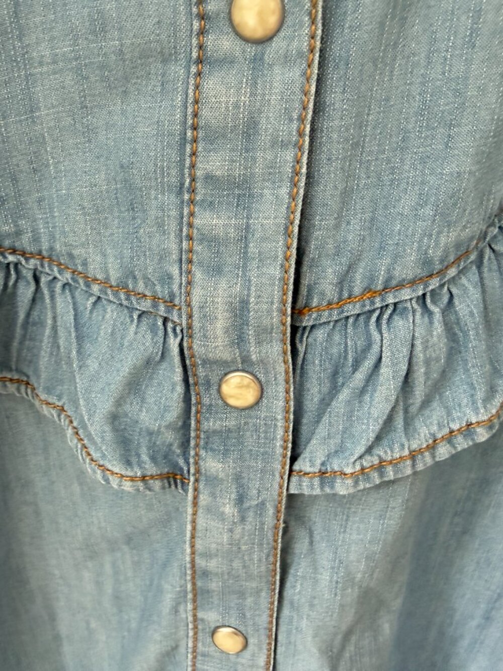 WRANGLER Retro Ruffle Western Chambray Shirt Light Wash Pearl Snap XL - Picture 5 of 6